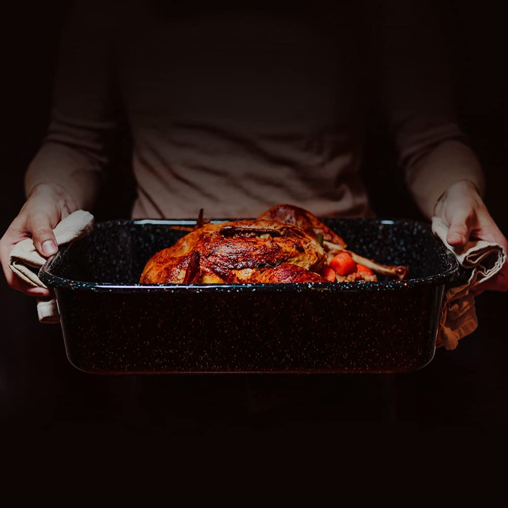 Granite Ware 25 lb. Capacity 19.5 in. Covered Rectangular Roaster, Speckled Black Enamel on Steel